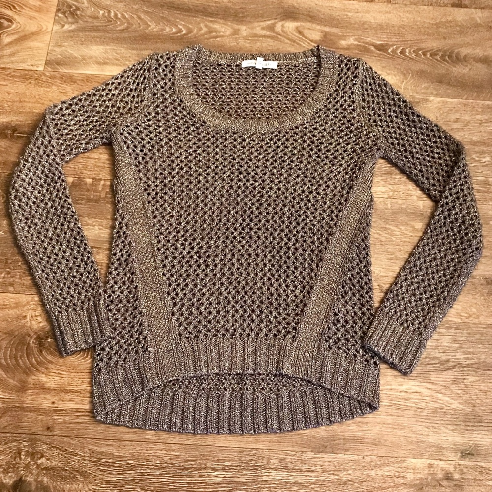 ROBBI & NIKKI High-Low Open Knit Sweater